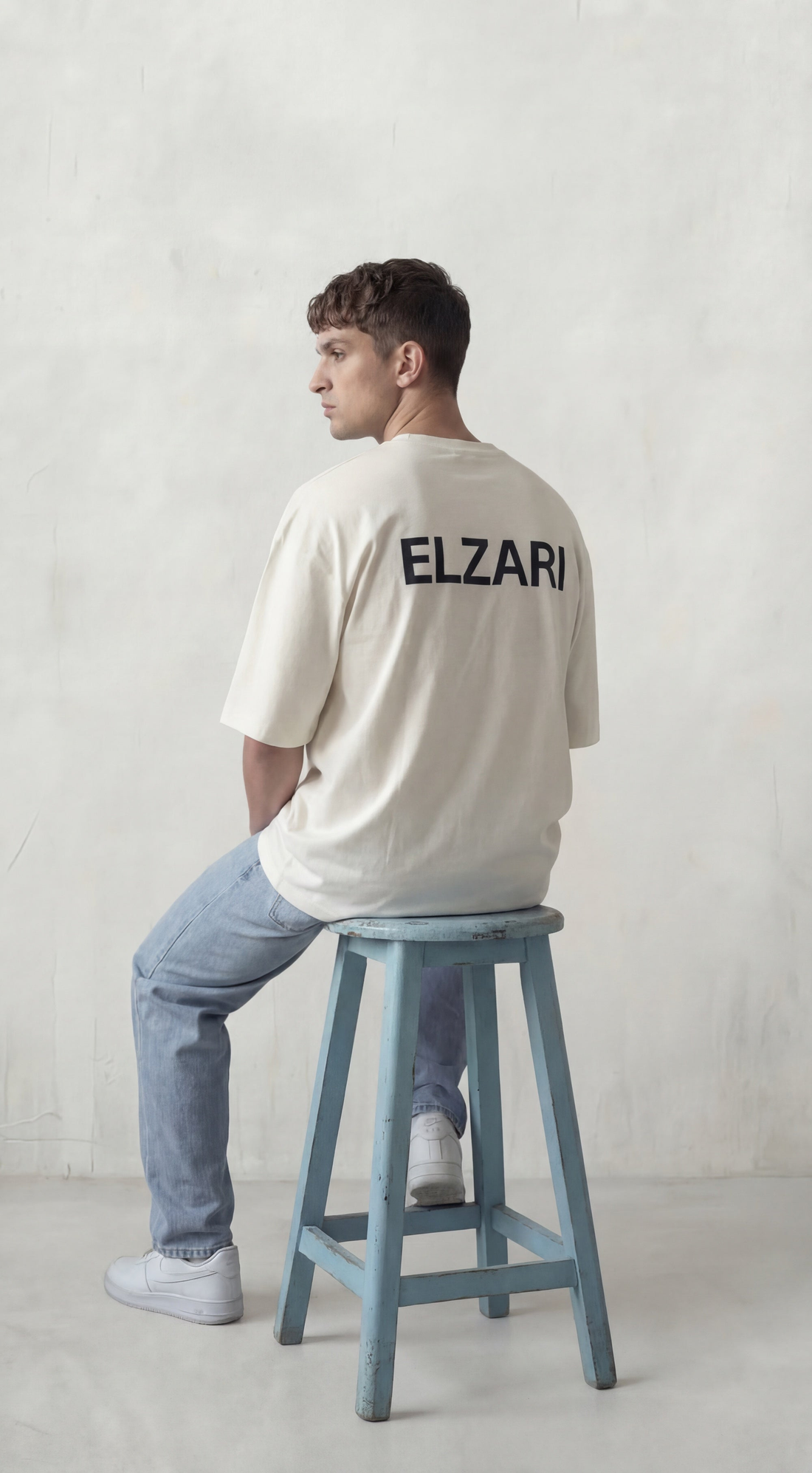 Great Wave of Kanagawa embroidered oversized tee by Elzari