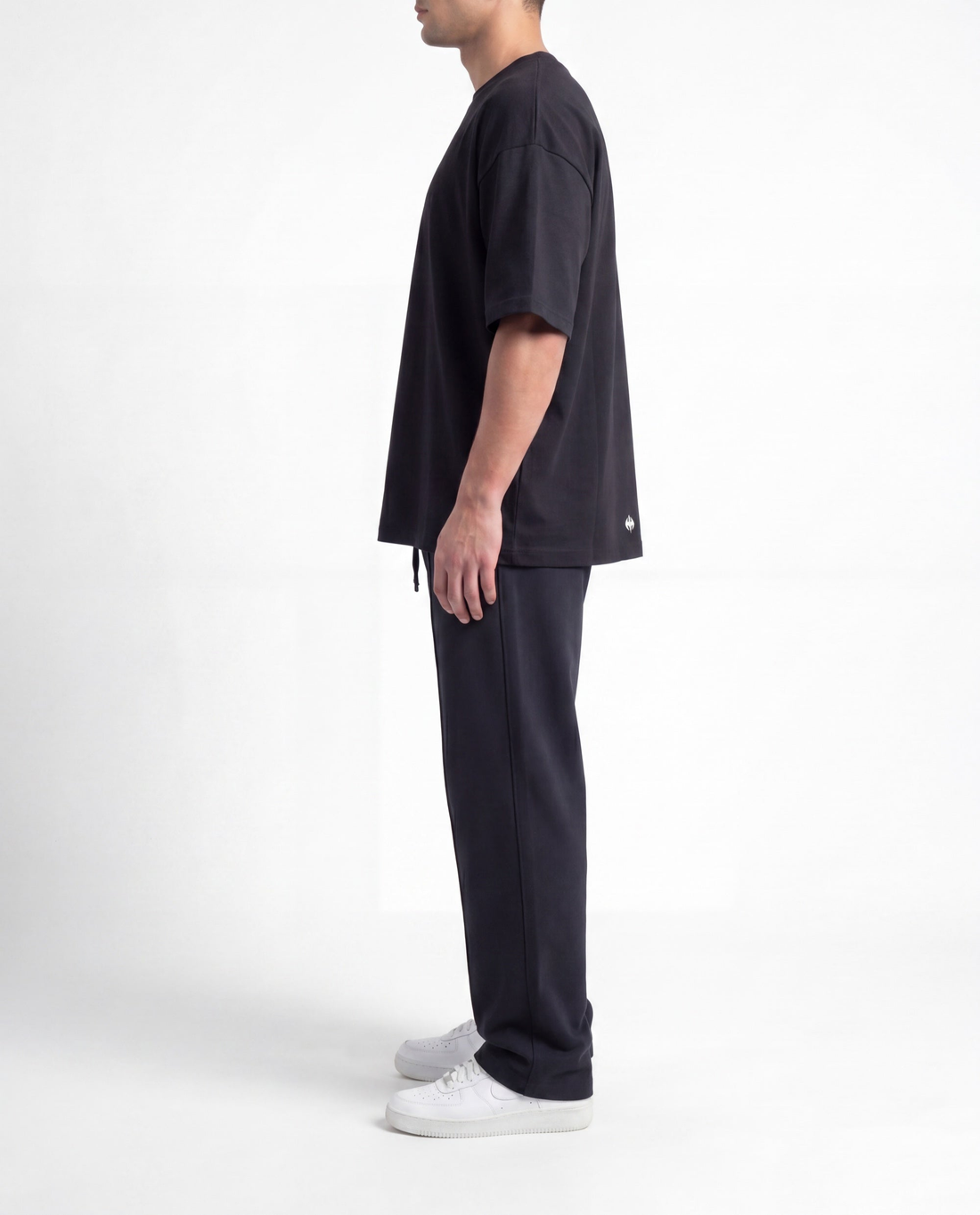 Blanks black tee and baggy trouser bundle by Elzari